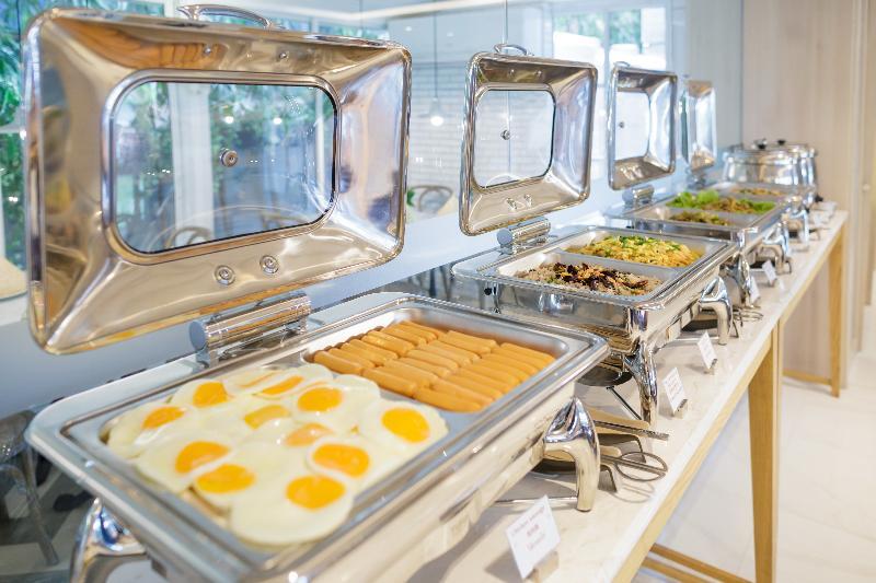 素坤逸坤酒店 曼谷 外观 照片
